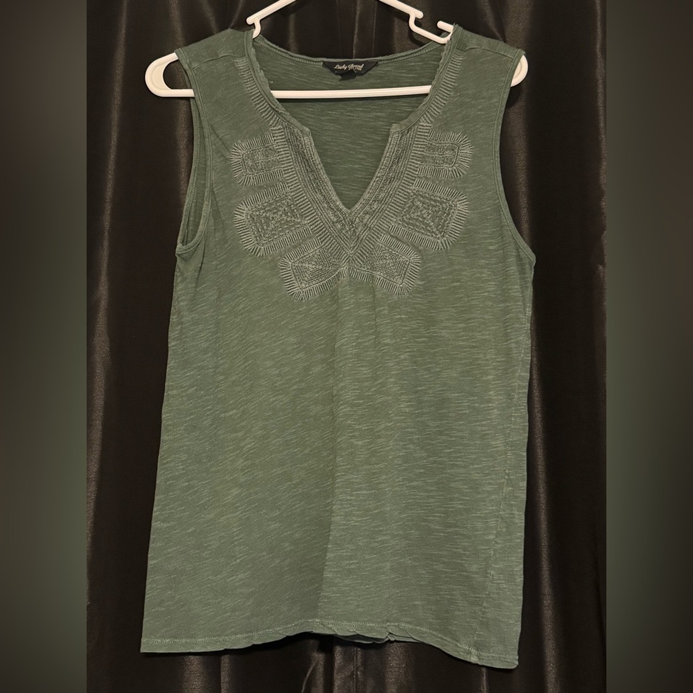 Lucky Brand Embroidered V-Neck Tank — Sage Green